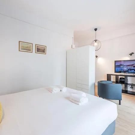 Guestready - Music Flats 2 *